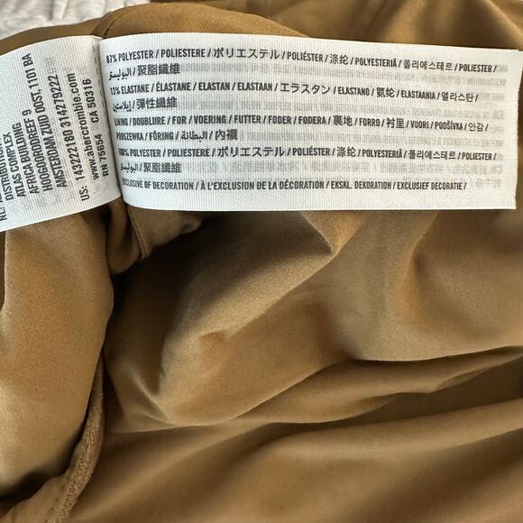 Abercrombie & Fitch Faux Suede Button Front Mini Skirt Brown Size Small - Picture 8 of 8